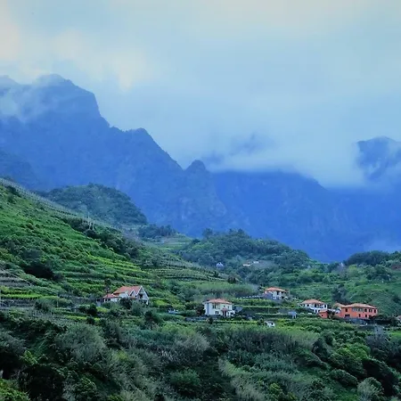 Casa Ginjas Sao Vicente (Madeira)
