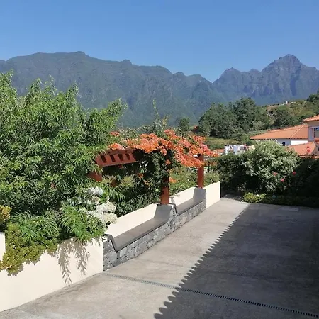 Casa de Campo Casa Ginjas *